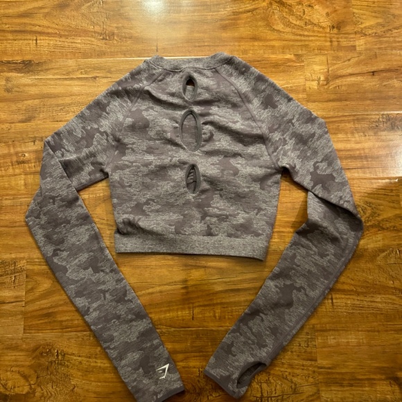 Gymshark camo longsleeve - Picture 4 of 4